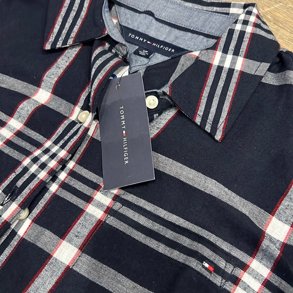 NWT Tommy Hilfiger women’s button down shirt - Small -Navy Blue with Red & white